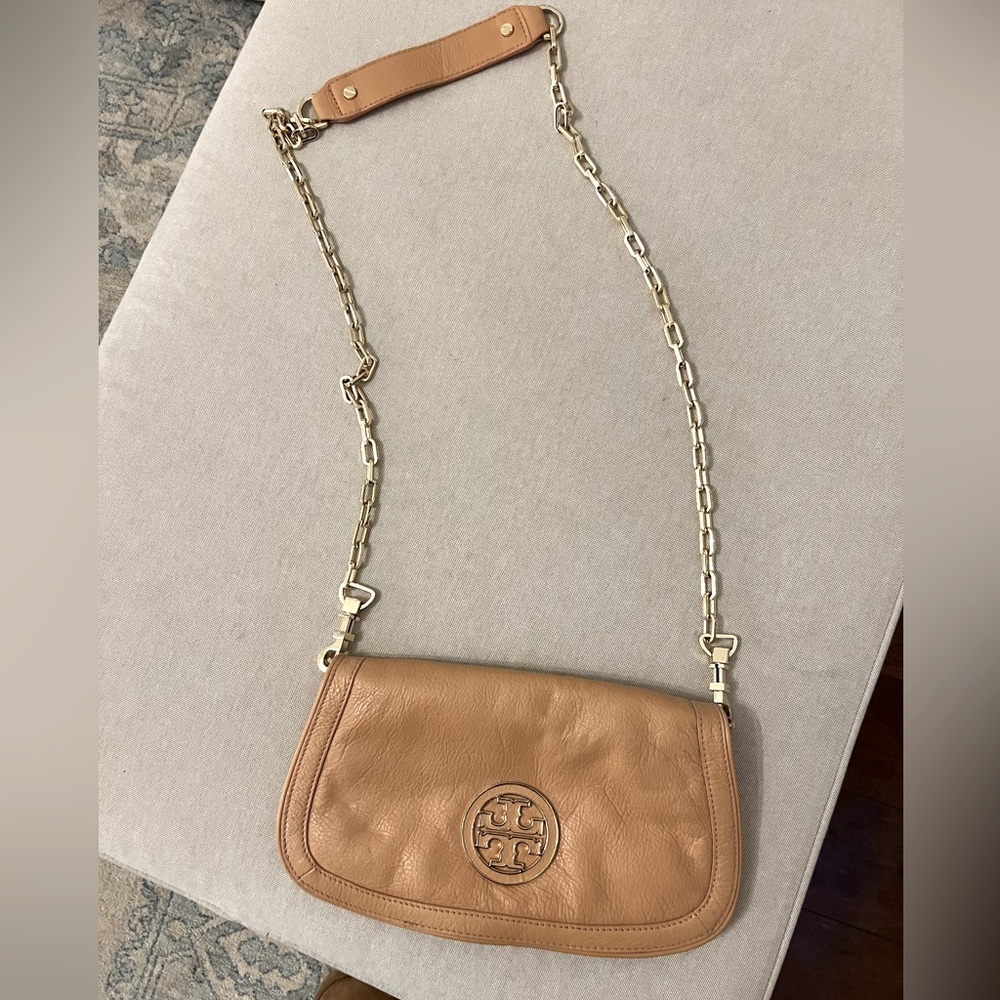 Tory Burch crossbody with chain strap